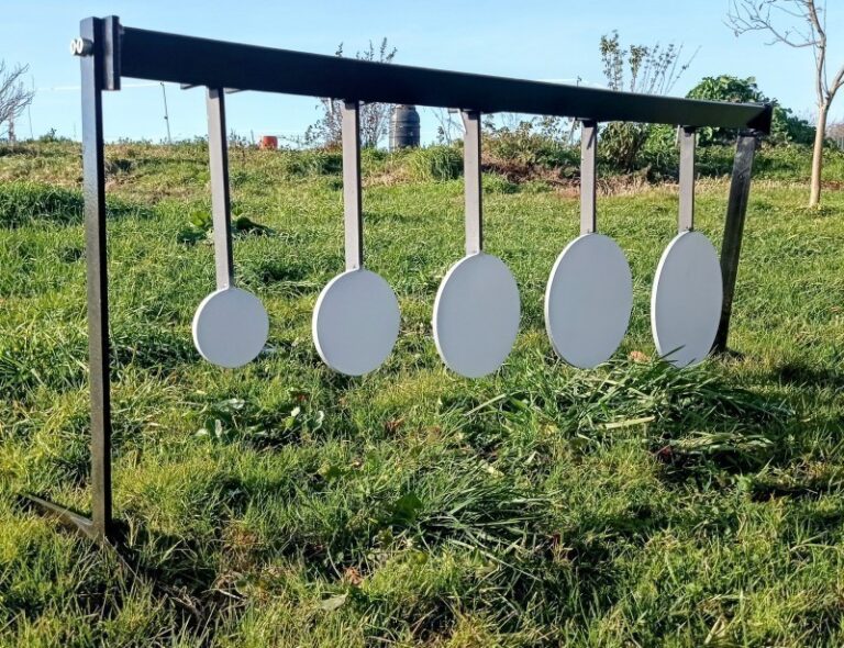 Swing plates
